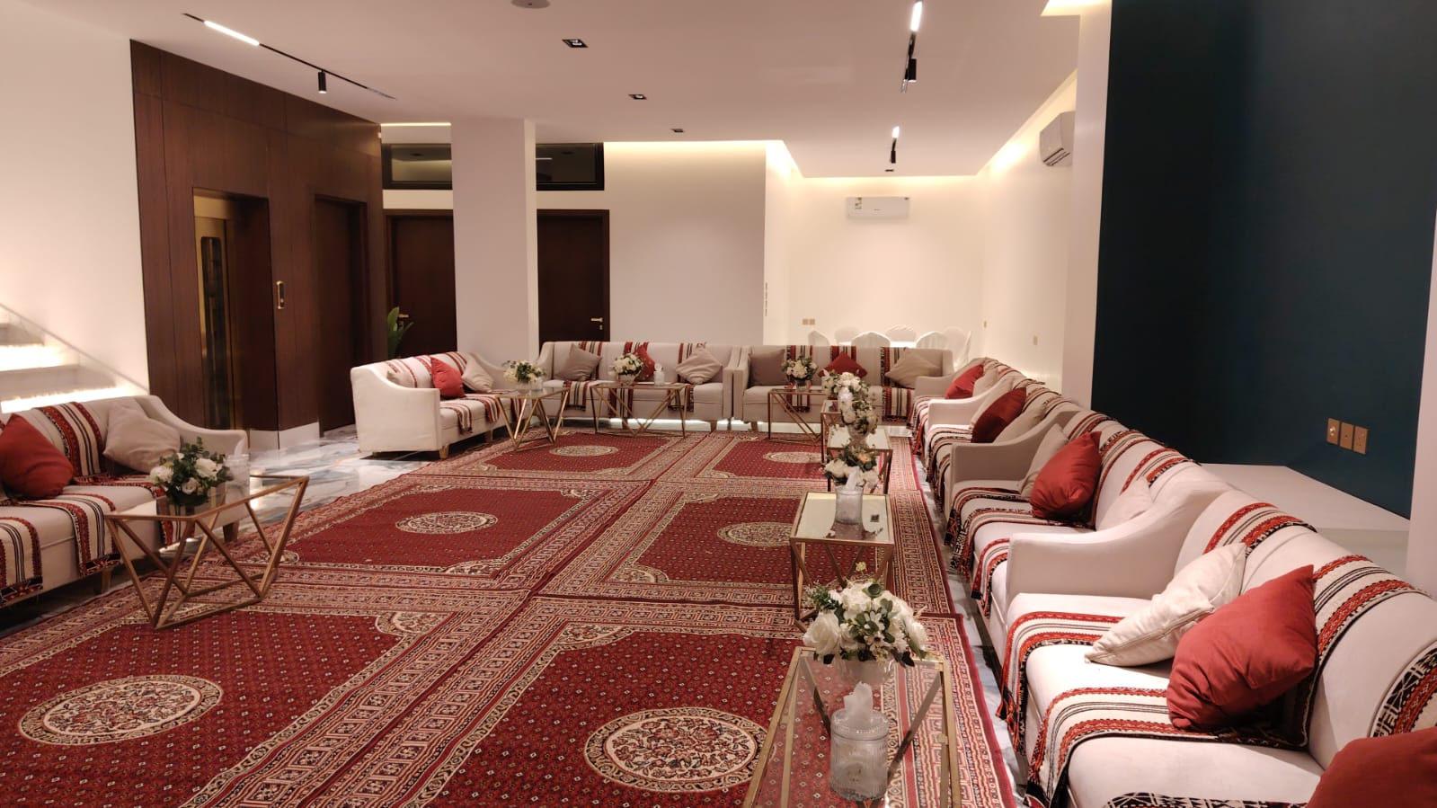 كنب مناسبات